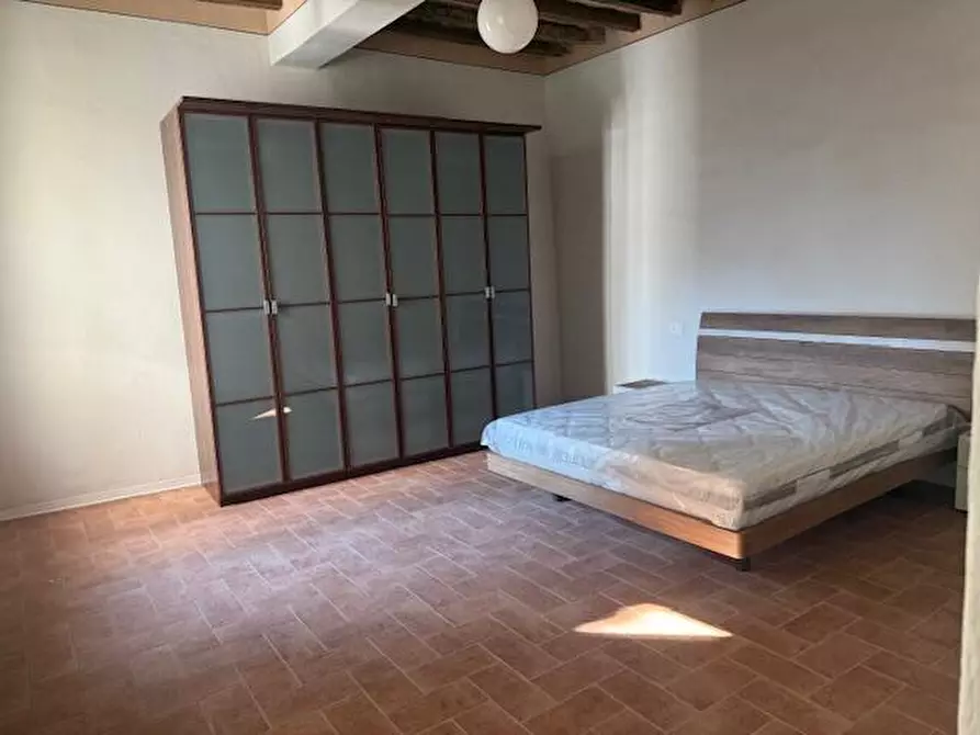 Immagine 4 di Appartamento in affitto  a Parma