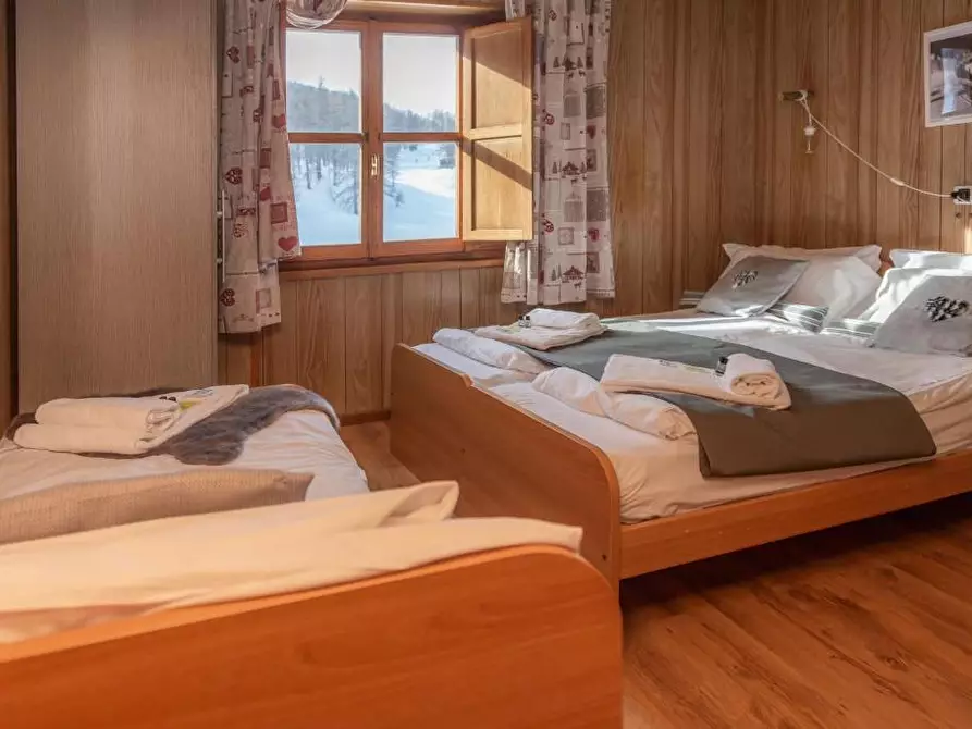 Immagine 5 di Albergo/B&B/Residence in vendita  in Località Sportinia 4 a Sauze D'oulx