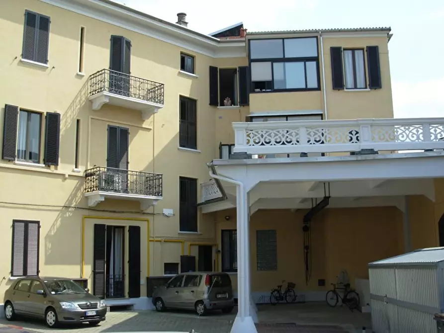 Immagine 4 di Appartamento in affitto  in Viale Dante 25 a Novara