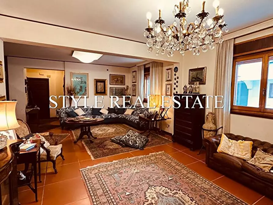 Immagine 8 di Appartamento in vendita  in VIA NECROPOLI GROTTICELLE a Siracusa