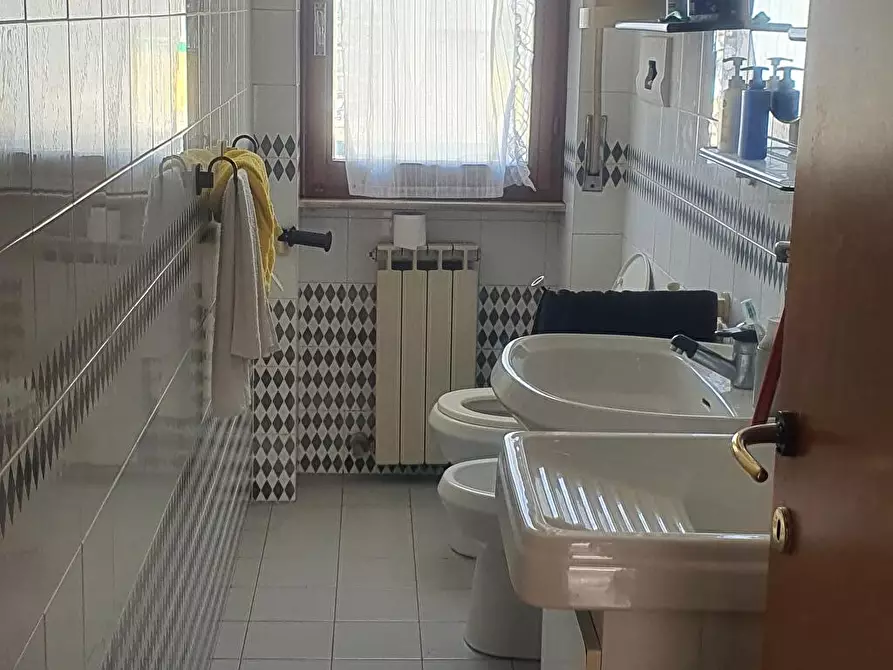 Immagine 2 di Appartamento in affitto  in VIA MAZZARINO 13 a Pescara