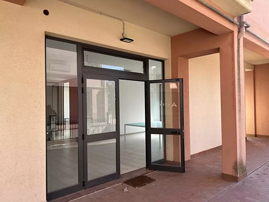Immagine 2 di Attività commerciale in affitto  in Via Libero Grassi 20 a Enna