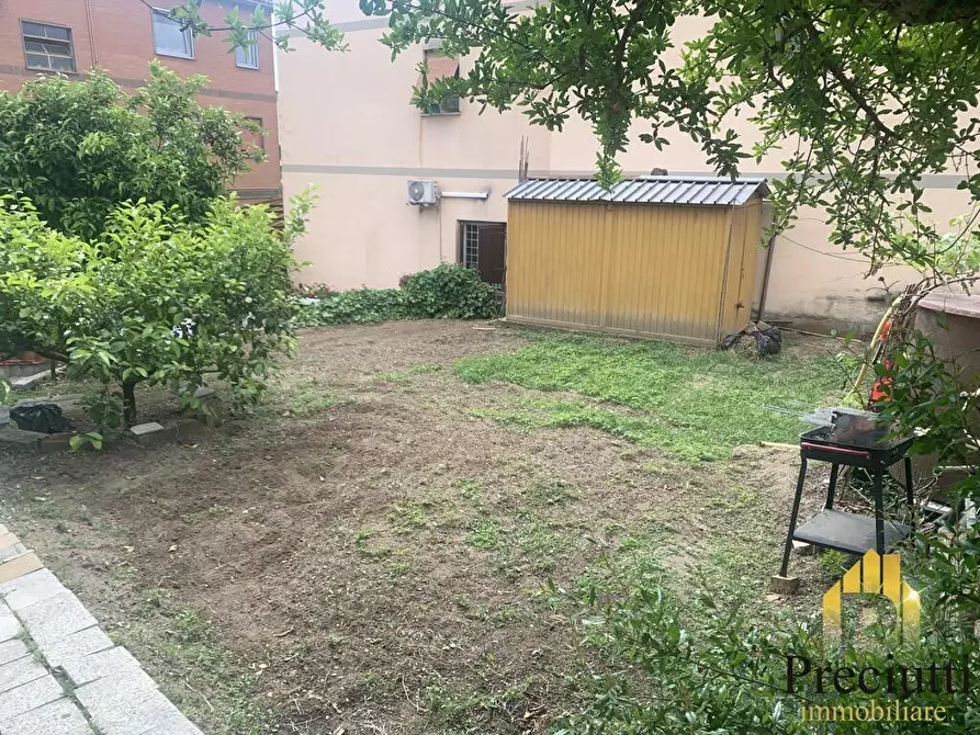 Immagine 2 di Appartamento in vendita  in VIA DEGLI AMODEI 92 a Roma