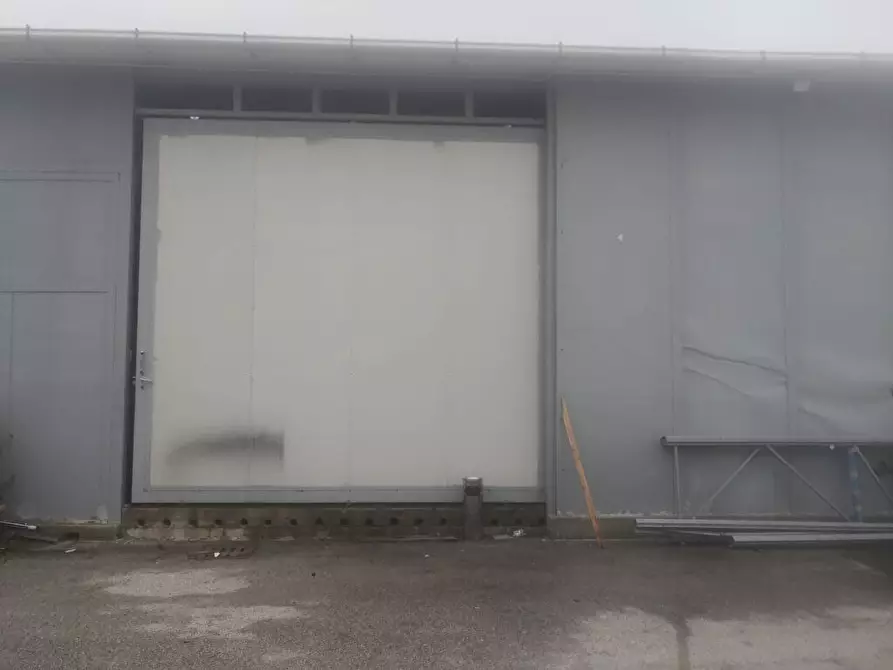 Immagine 2 di Magazzino in affitto  in Via buonarroti 4 a Pero
