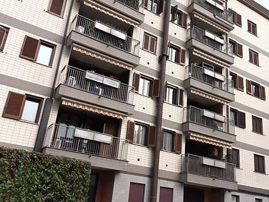 Immagine 30 di Appartamento in vendita  in via Ennio Morlotti 11 a Milano