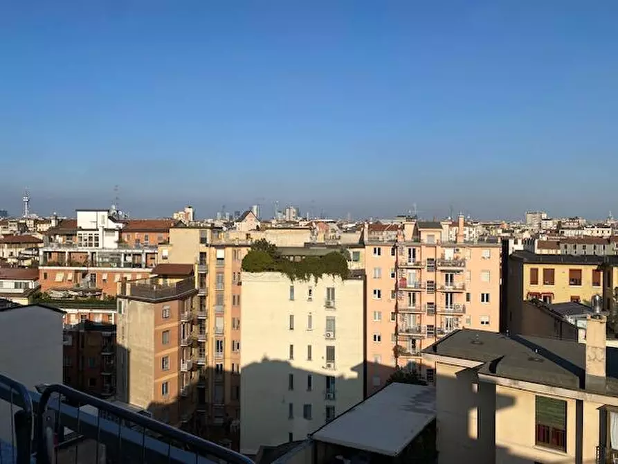 Immagine 2 di Abitazione tipica in vendita  a Milano