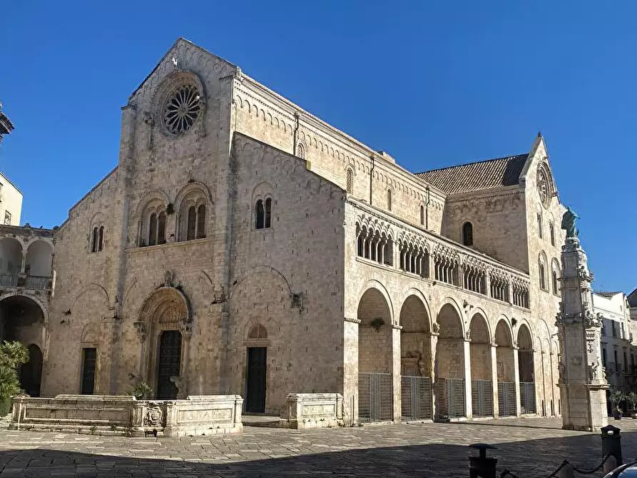 Immagine 13 di Camera in affitto  in vico Massarenghi 23 a Bitonto