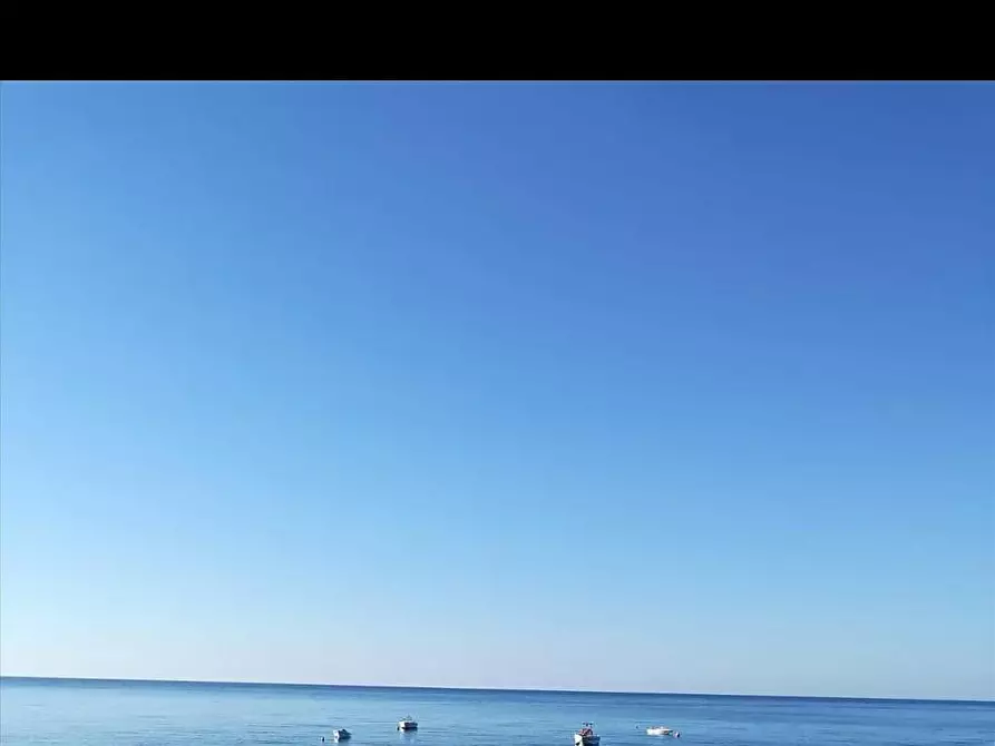 Immagine 12 di Casa di paese in affitto  a Reggio Di Calabria