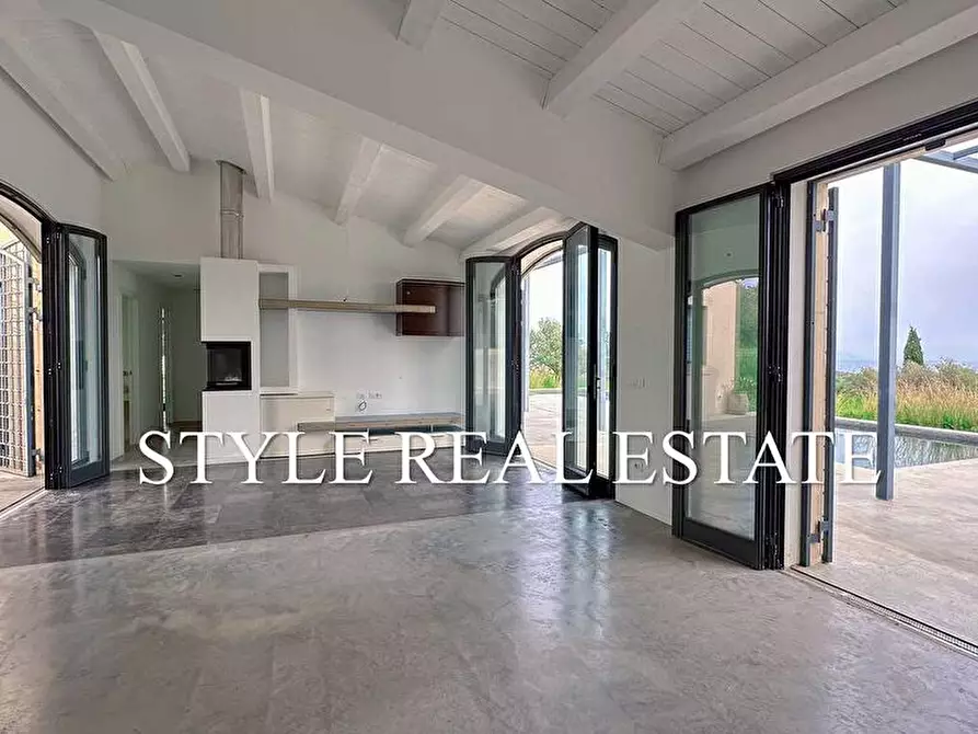 Immagine 3 di Villa in vendita  a Noto