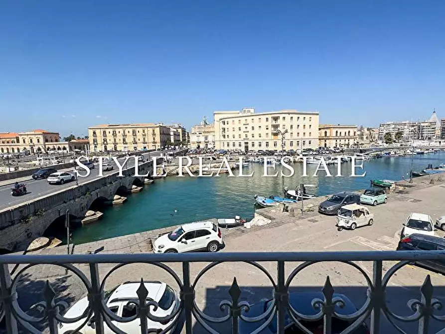 Immagine 23 di Appartamento in affitto  in Piazza Pancali 15 a Siracusa