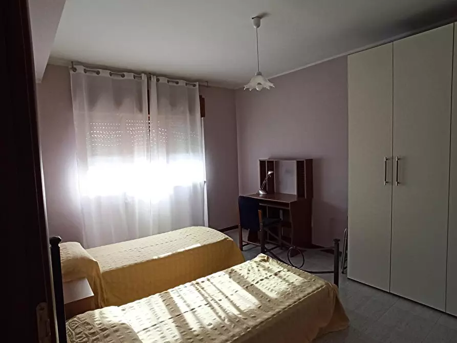 Immagine 5 di Appartamento in affitto  in Via Stiffe 2 a L'aquila