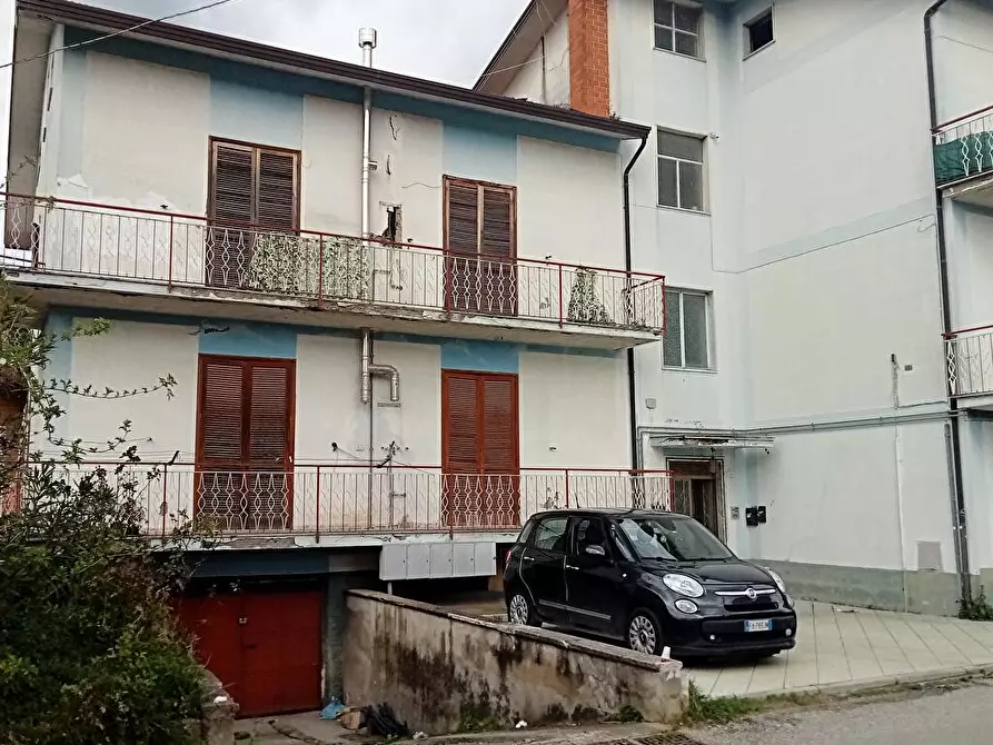 Immagine 5 di Appartamento in vendita  in VIA PONTARIELLO SNC a San Giorgio Del Sannio