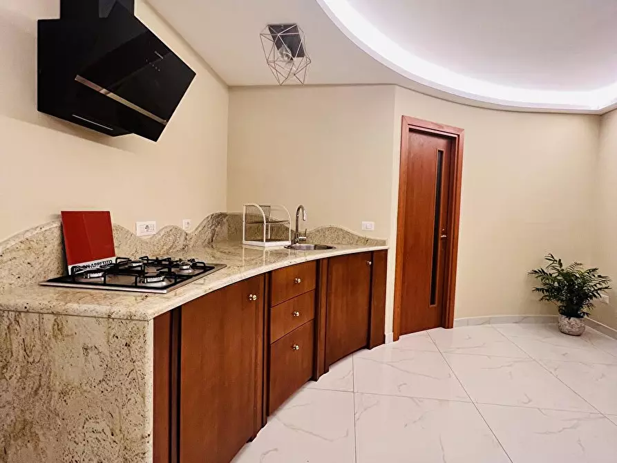 Immagine 8 di Appartamento in affitto  a Pompei