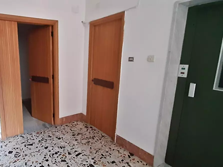 Immagine 6 di Ufficio in affitto  in Viale Umberto  139 a Sassari