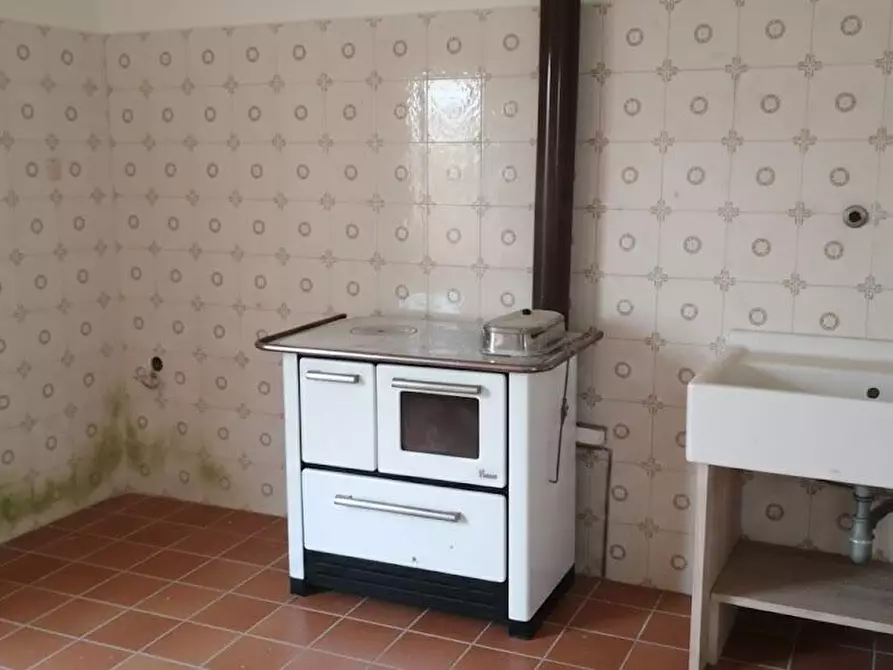Immagine 2 di Casa indipendente in vendita  in Via Vittorio Veneto 4 a San Giorgio Ionico