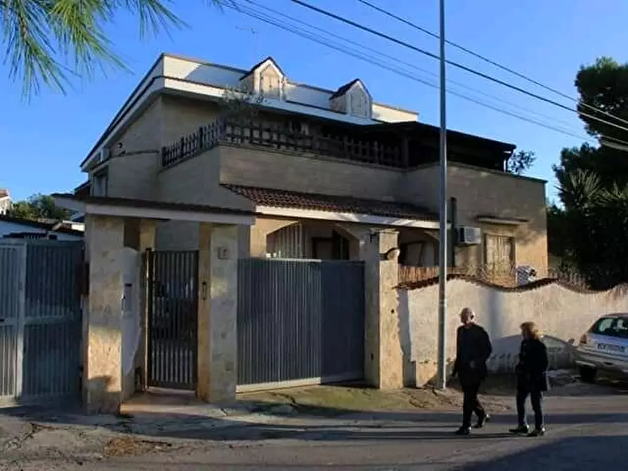 Immagine 2 di Appartamento in affitto  in Via Arca di Noè  7 a Taranto