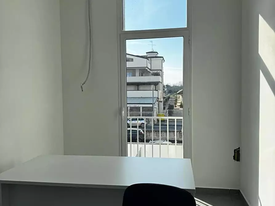 Immagine 4 di Ufficio in affitto  in via antonio gramsci 20 a Aversa