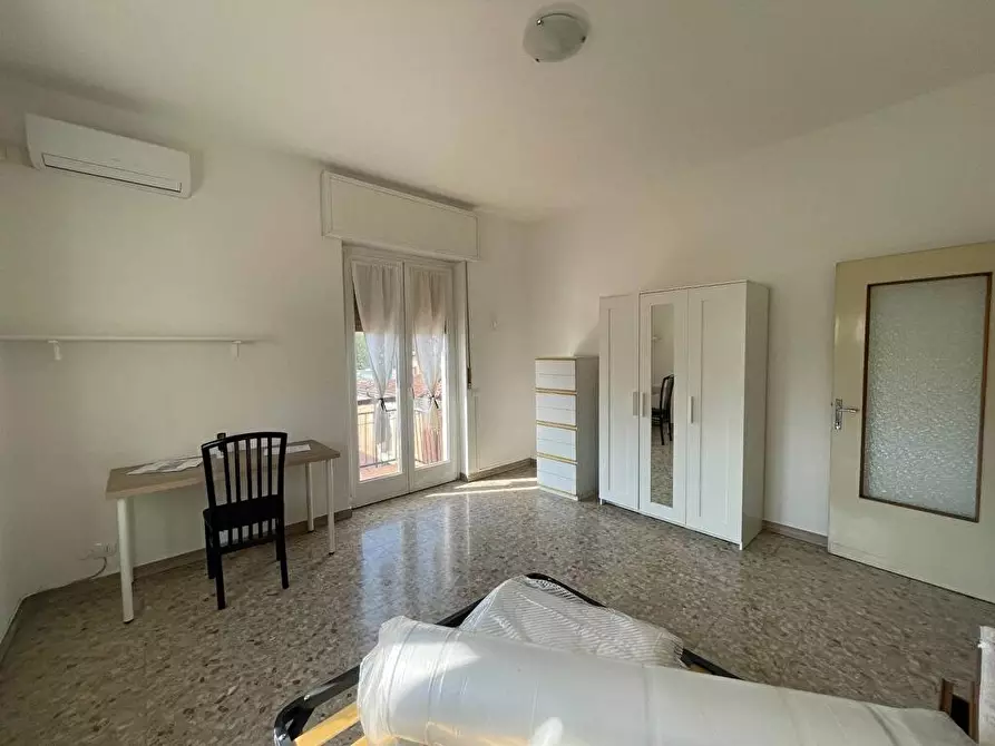 Immagine 2 di Camera condivisa in affitto  in Via Merano 23 a Verona