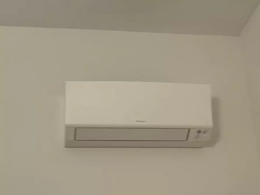 Immagine 12 di Appartamento in affitto  a Parma