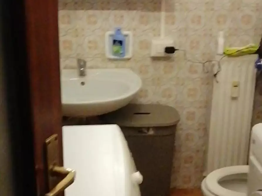 Immagine 2 di Abitazione tipica in affitto  in Via buonarroti 11 a Monza