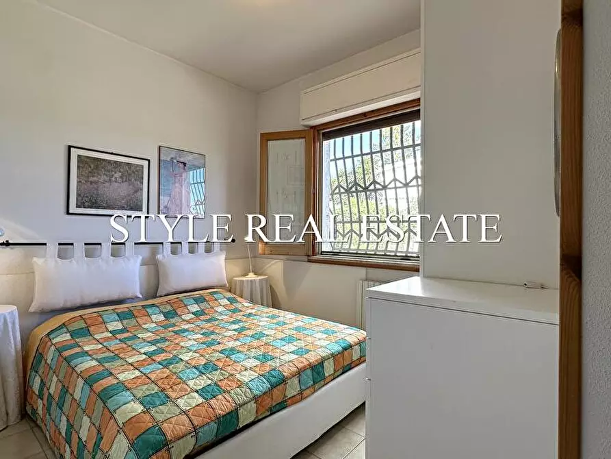 Immagine 25 di Villa in vendita  in Strada capo murro di porco a Siracusa