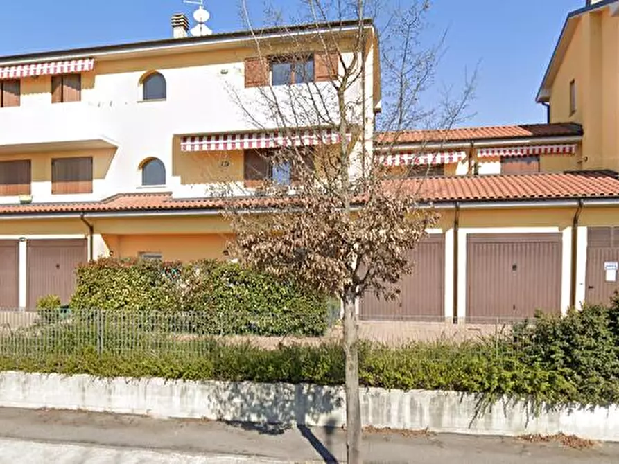 Immagine 7 di Appartamento in vendita  a Cremona