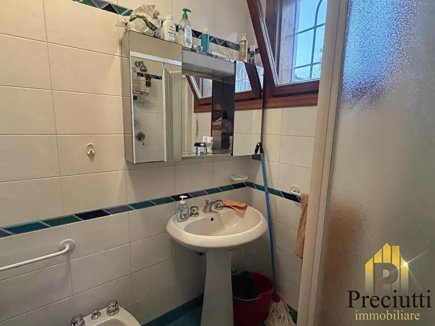 Immagine 12 di Villa in vendita  in VIA DELLA PINETA DI FREGENE 1 a Fiumicino