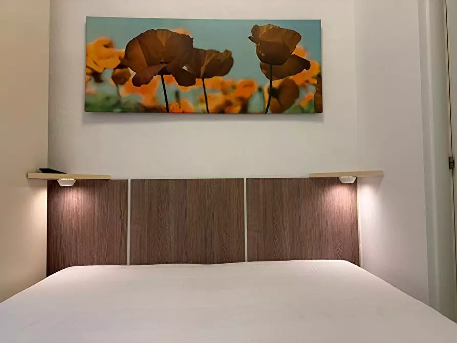 Immagine 6 di Appartamento in affitto  a Parma