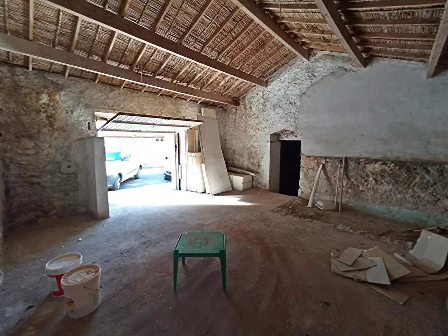 Immagine 5 di Garage in vendita  in Via Municipale 31 a Tissi