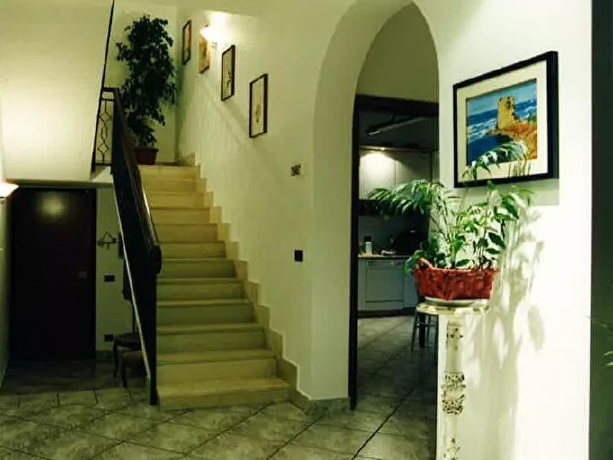 Immagine 3 di Villa in affitto  in Via occhiate 15 a Taranto