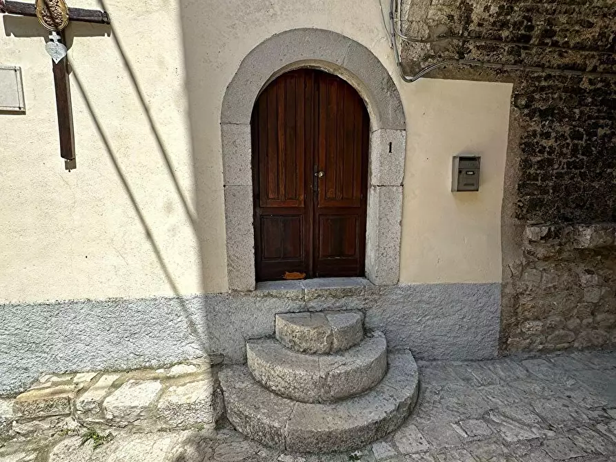 Immagine 6 di Casa di paese in vendita  in Via Castello 1 a Riccia