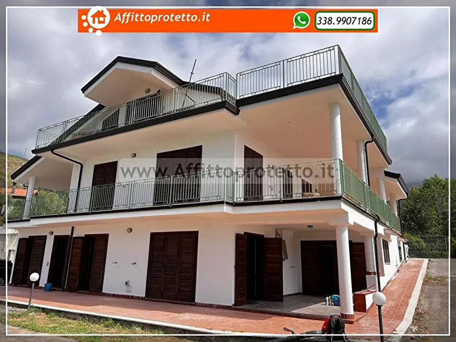 Immagine 2 di Villa in affitto  in Via Pientime 61-75 a Formia