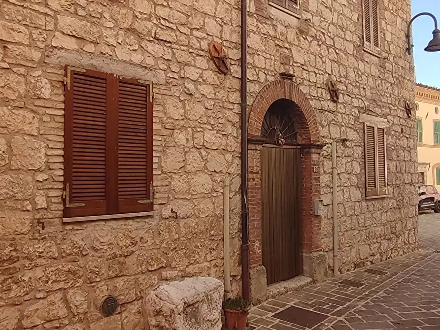 Immagine 3 di Abitazione tipica in vendita  in Frazione campodonico  15 a Fabriano