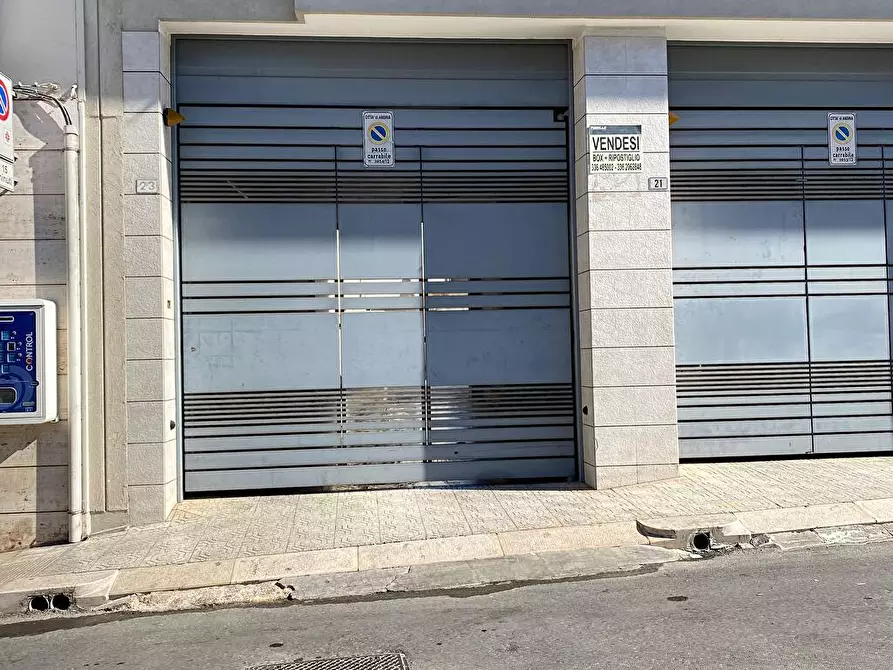 Immagine 1 di Box auto in vendita  in via Marco Antonio  21 a Andria