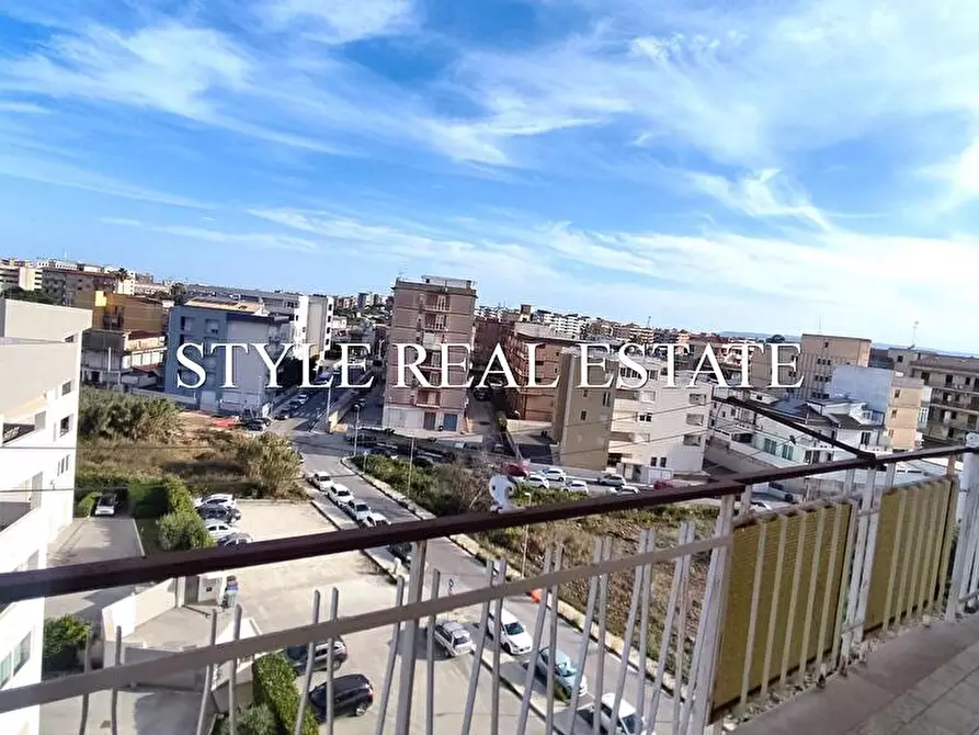 Immagine 2 di Appartamento in vendita  in Via Paterno a Siracusa