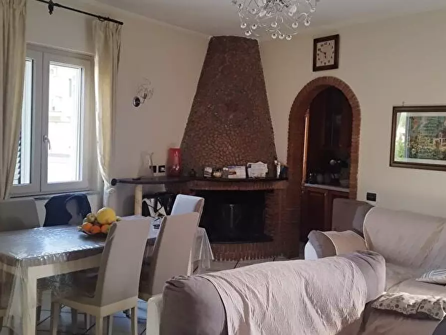 Immagine 1 di Appartamento in vendita  in Via Piazza Lago 15 a Sarno