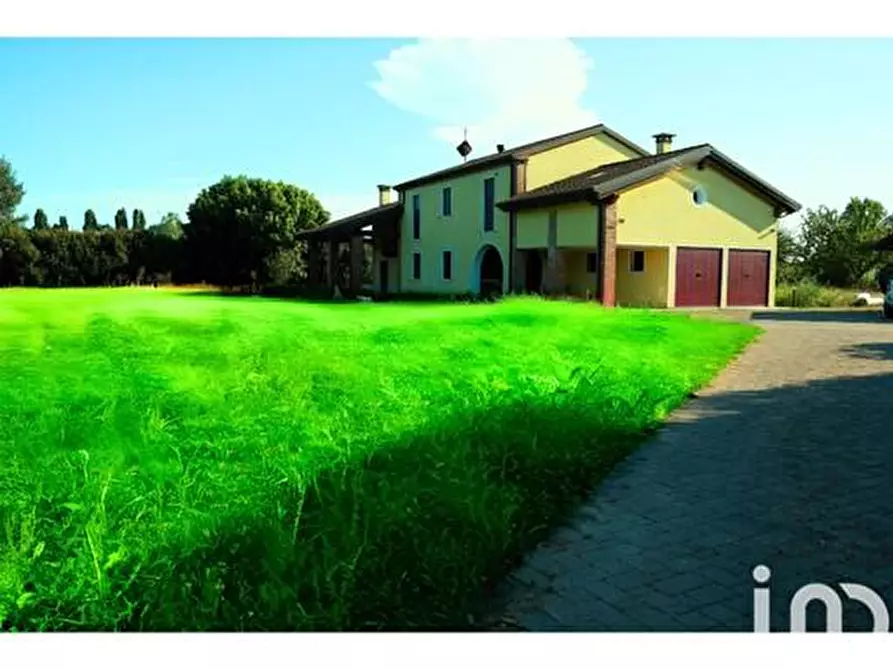 Immagine 8 di Villa in affitto  a Villafranca Padovana