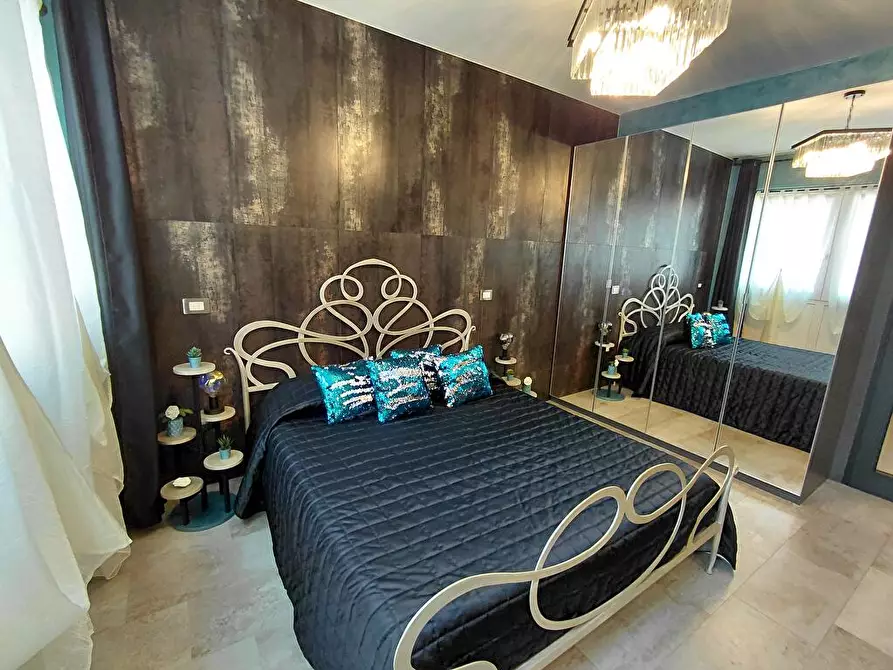 Immagine 1 di Appartamento in affitto  in Via Genny Marsili 2 a Viareggio