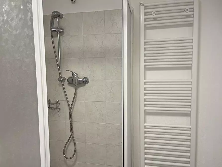 Immagine 14 di Appartamento in vendita  in via antica regina 213 a Dongo