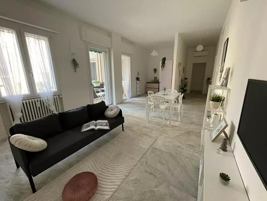 Immagine 1 di Appartamento in vendita  in Via Mori 33 a Mantova