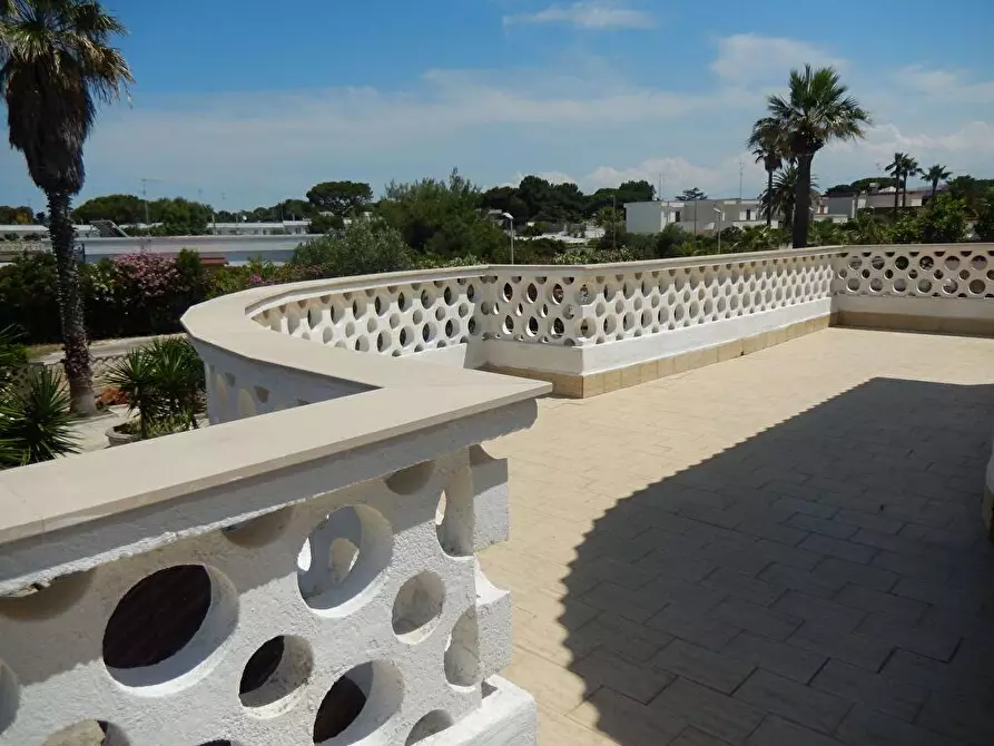 Immagine 13 di Villa in vendita  in via Bari km 788 a Giovinazzo