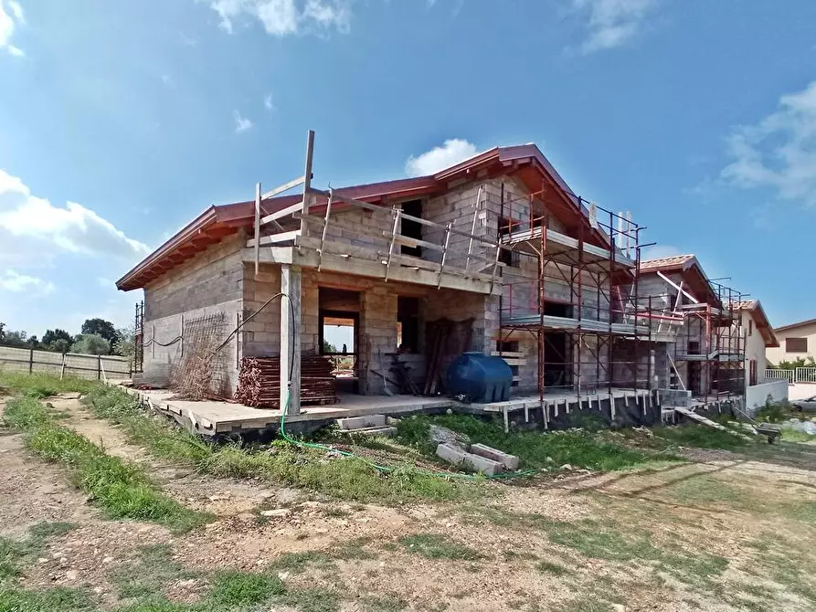 Immagine 21 di Villetta a schiera in vendita  in Via Milano snc a Sassari