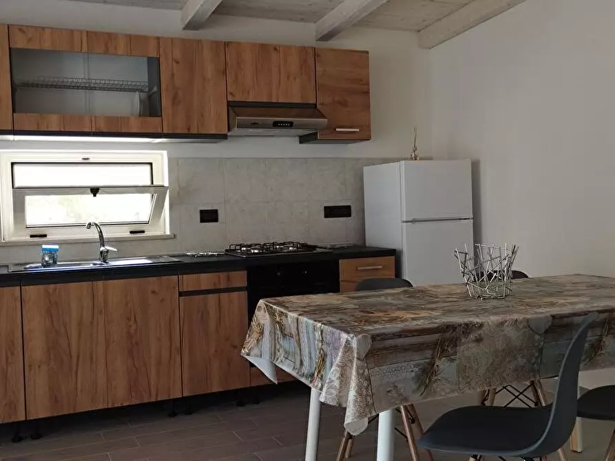 Immagine 1 di Casa di paese in affitto  in Via Tirreno  21 a Isola Di Capo Rizzuto