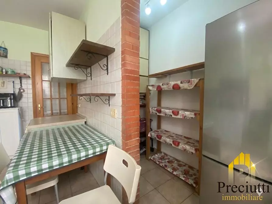 Immagine 11 di Villa in vendita  in VIA DEL CASALETTO 228 a Roma