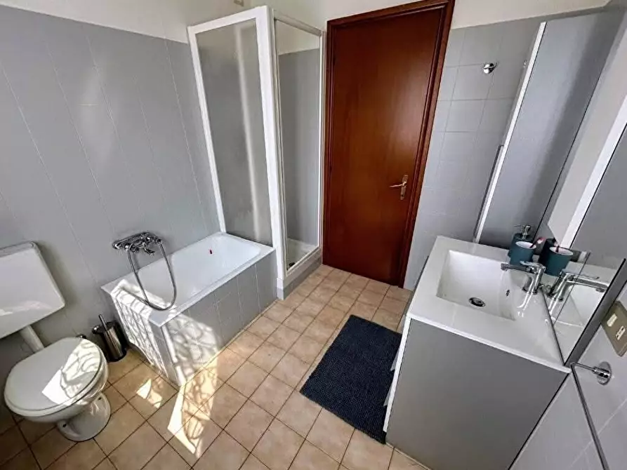 Immagine 6 di Appartamento in affitto  in Via Achille muzio 15 a Bergamo