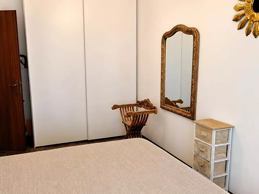 Immagine 4 di Appartamento in vendita  a Carrara