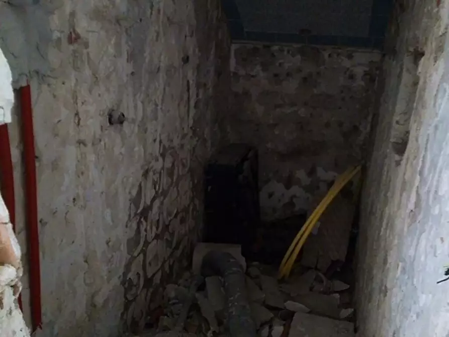 Immagine 7 di Appartamento in vendita  in Piazza Marconi 1 a Sarno