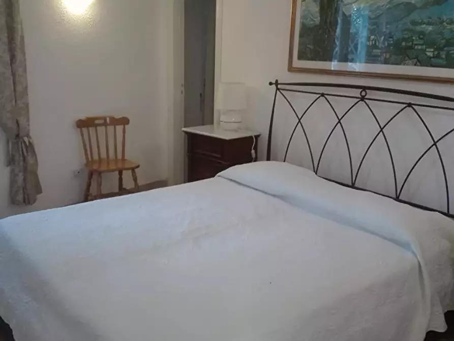 Immagine 2 di Casa indipendente in affitto  a Forio