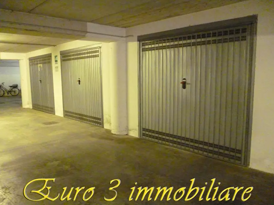 Immagine 1 di Garage in vendita  in PORTA MAGGIORE a Ascoli Piceno