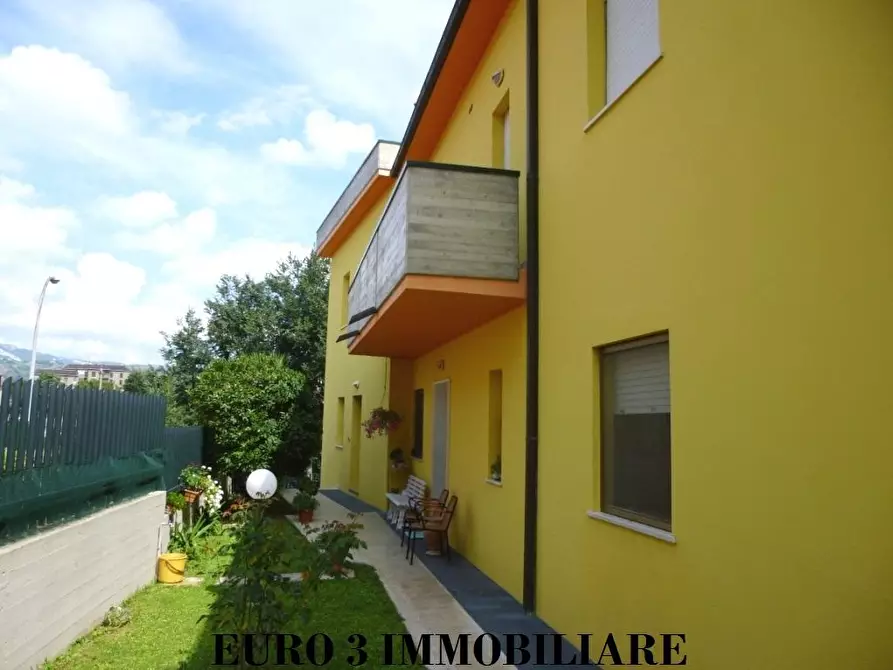 Immagine 1 di Villa in vendita  in VIA SGARIGLIA, 5 a Ascoli Piceno